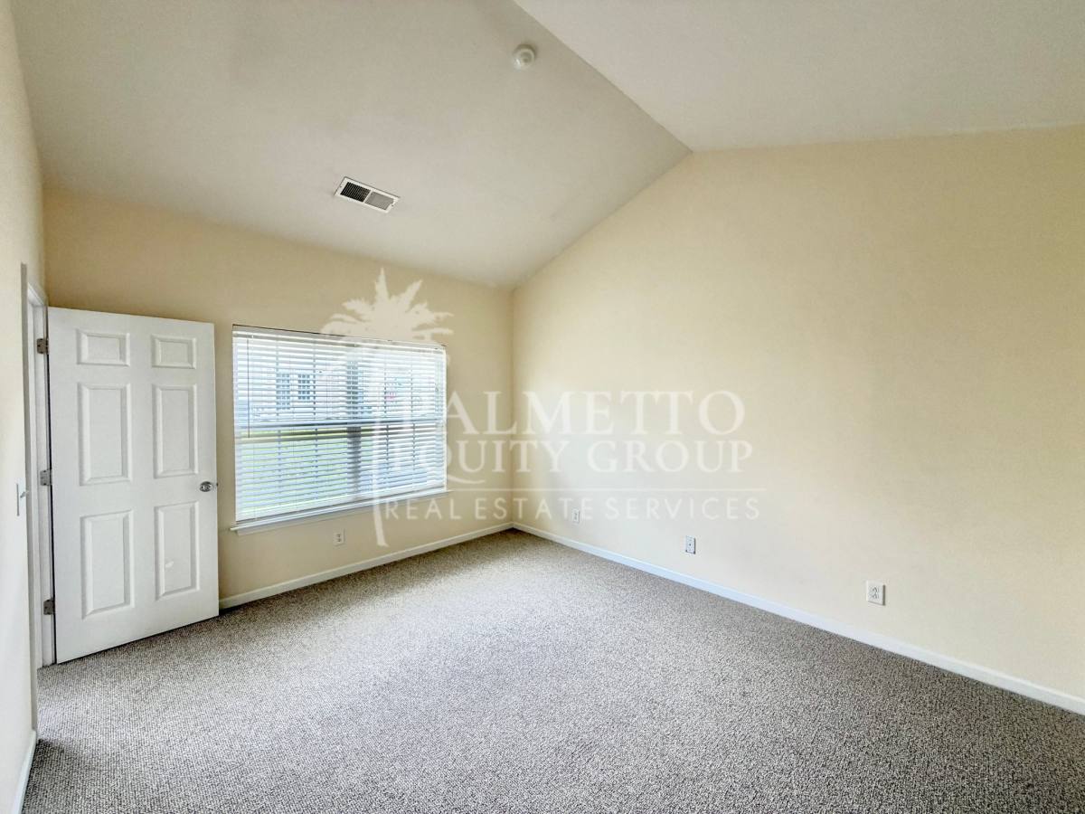Townhouse for rent at 308 Mourning Dove, Greensboro, NC 27409