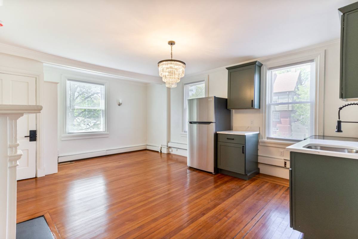 Apartment for rent at 169 Waterman St #4, Providence, RI 02906