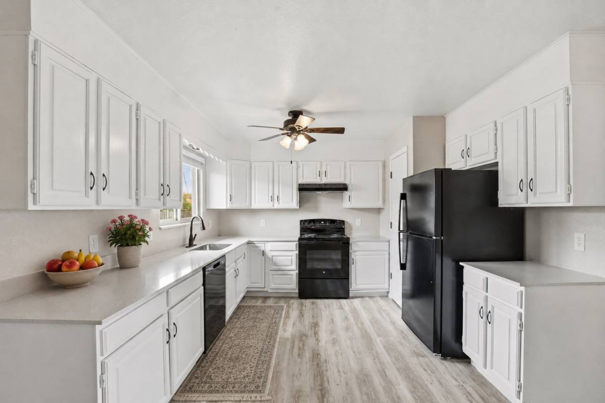 Townhouse for rent at 1482 Youngfield St, Golden, CO 80401
