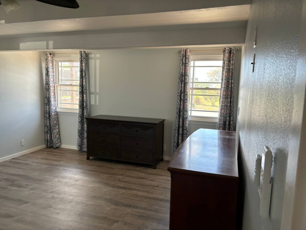 House for rent at 99-520 Iwaiwa St, Aiea, HI 96701