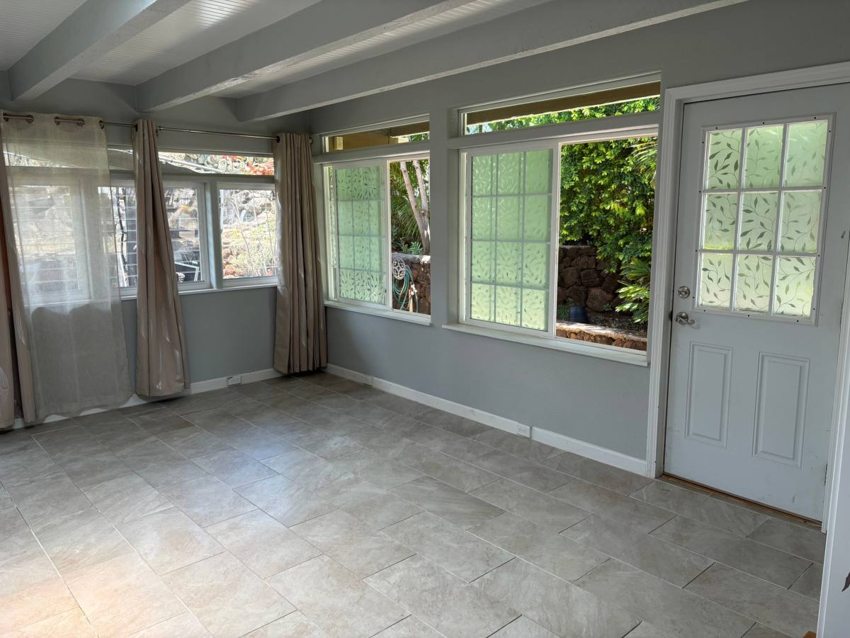 House for rent at 99-520 Iwaiwa St, Aiea, HI 96701