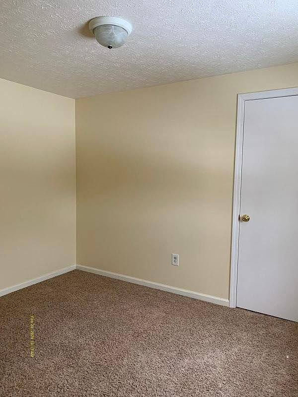 Apartment for rent at 2900 Creehore #1, Lorain, OH 44052