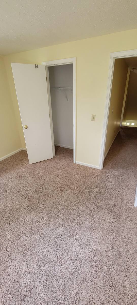 Apartment for rent at 2900 Creehore #1, Lorain, OH 44052