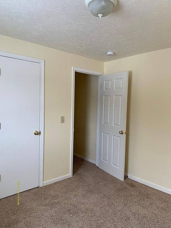 Apartment for rent at 2900 Creehore #1, Lorain, OH 44052