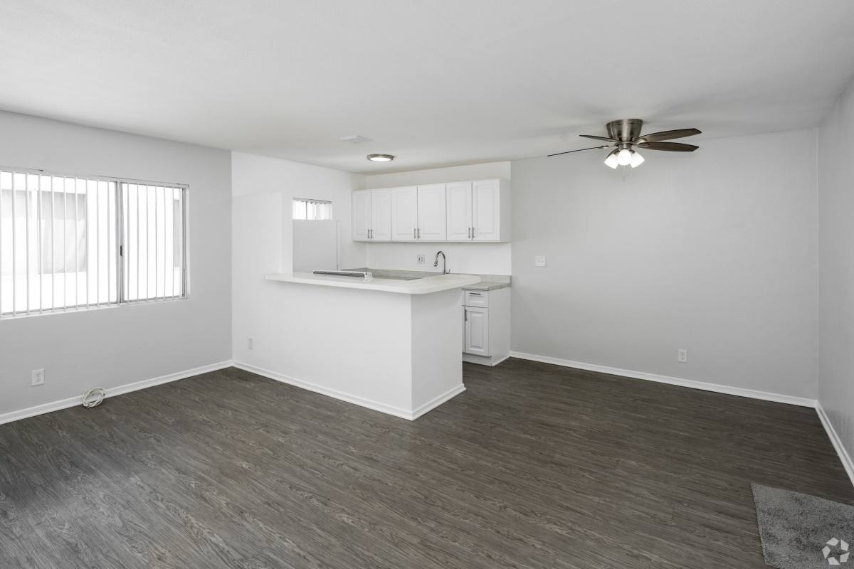Apartment for rent at 4733 S Slauson Ave #8, Culver City, CA 90230