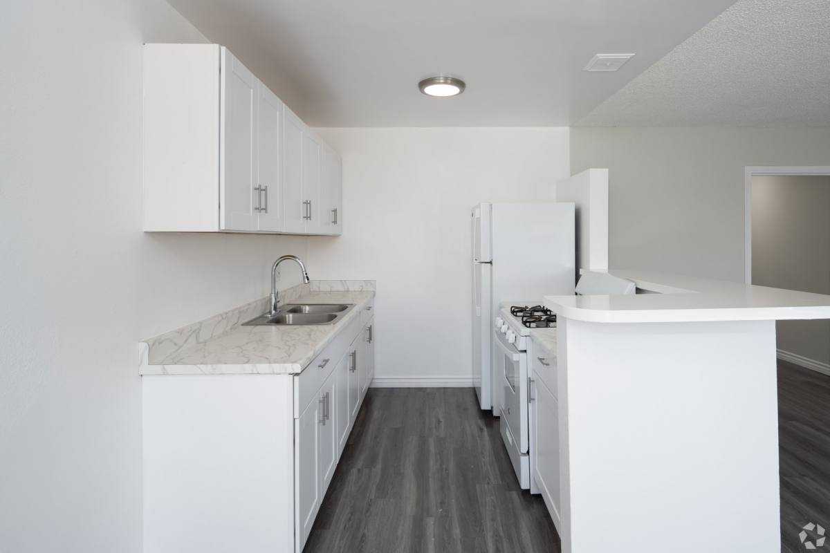 Apartment for rent at 4737 S Slauson Ave #9, Culver City, CA 90230
