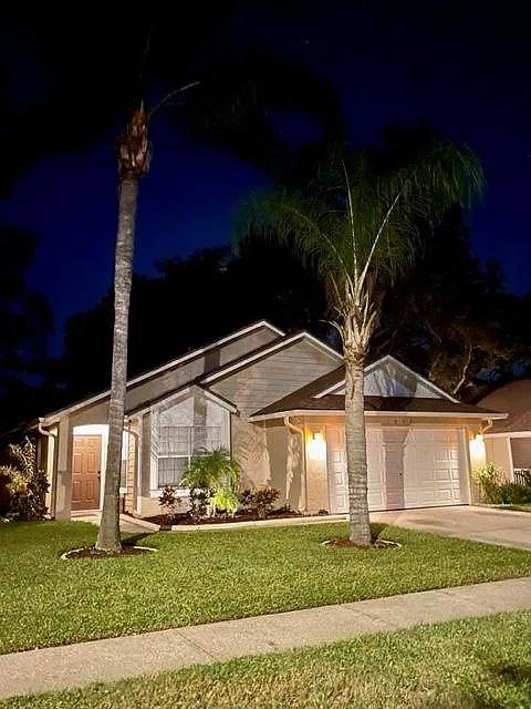 House for rent at 1063 Royal Oaks Dr, Apopka, FL 32703