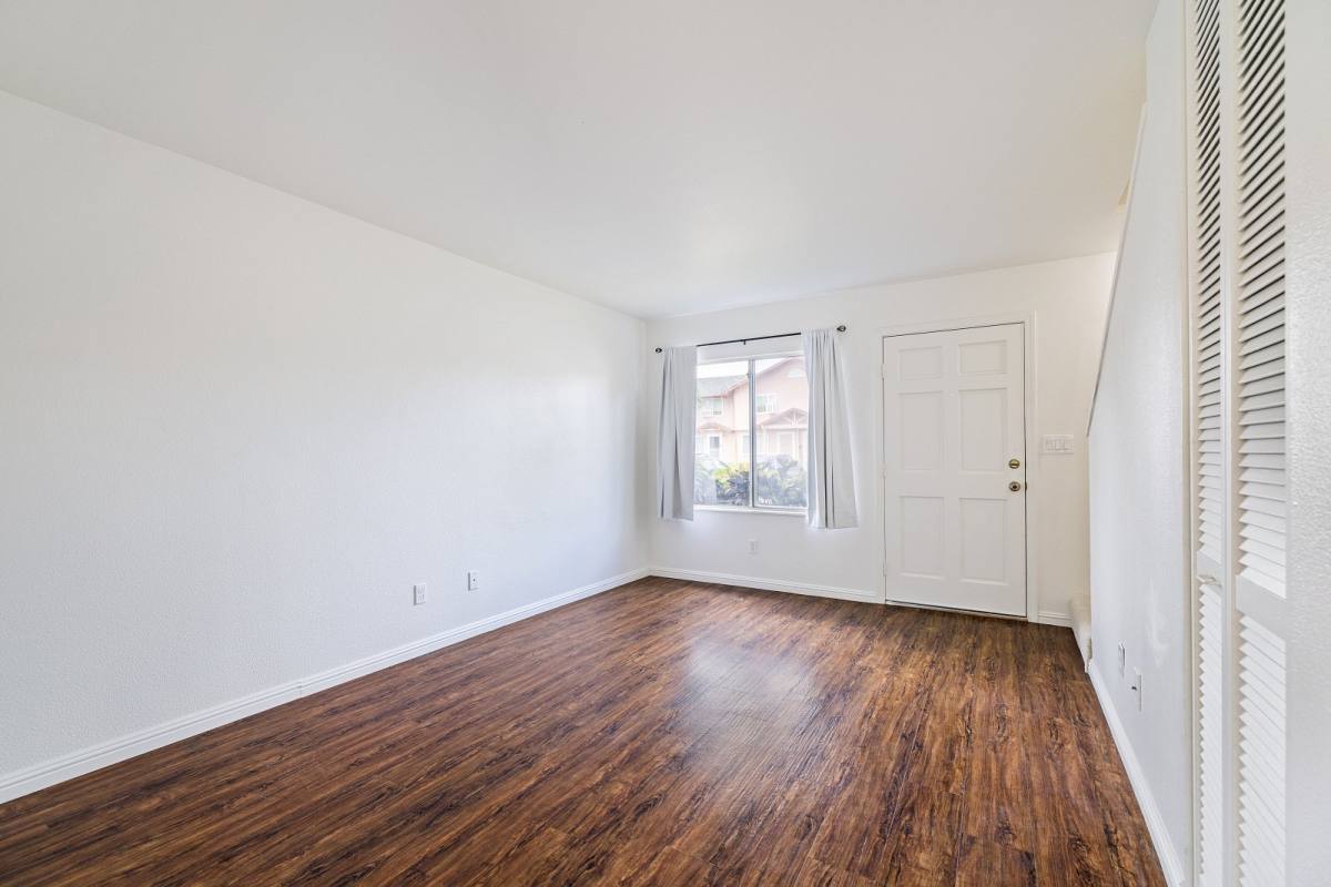 Townhouse for rent at 91-1165 Kamaaha Loop #14-C, Kapolei, HI 96707