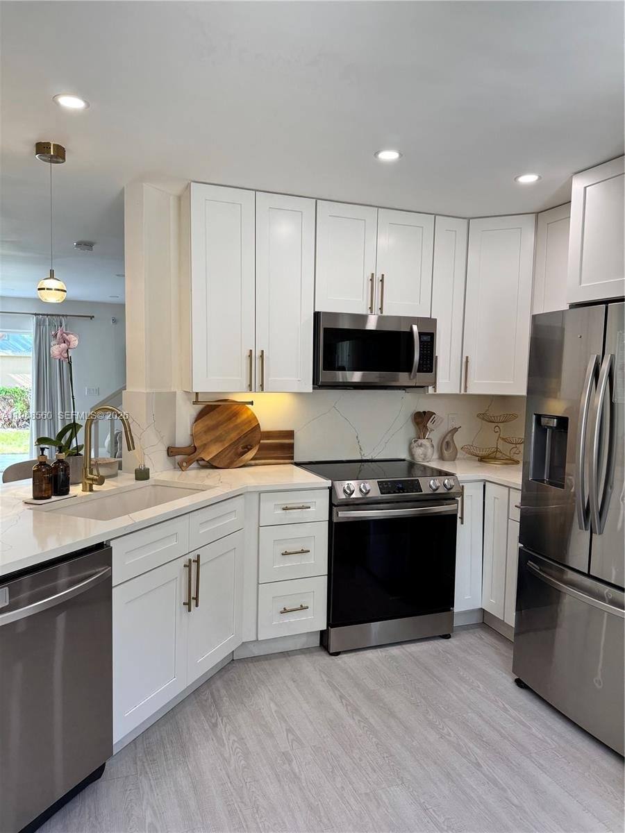 Townhouse for rent at 4453 SW 11th Place, Deerfield Beach, FL 33442