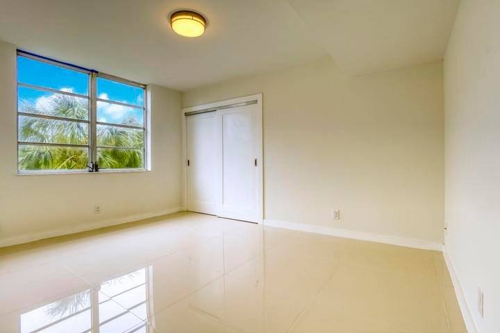Apartment for rent at 535 Oaks Dr #510, Pompano Beach, FL 33069