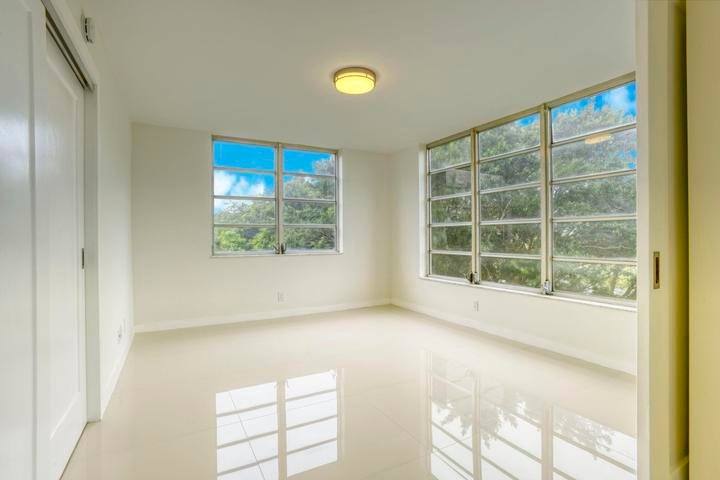 Apartment for rent at 535 Oaks Dr #510, Pompano Beach, FL 33069