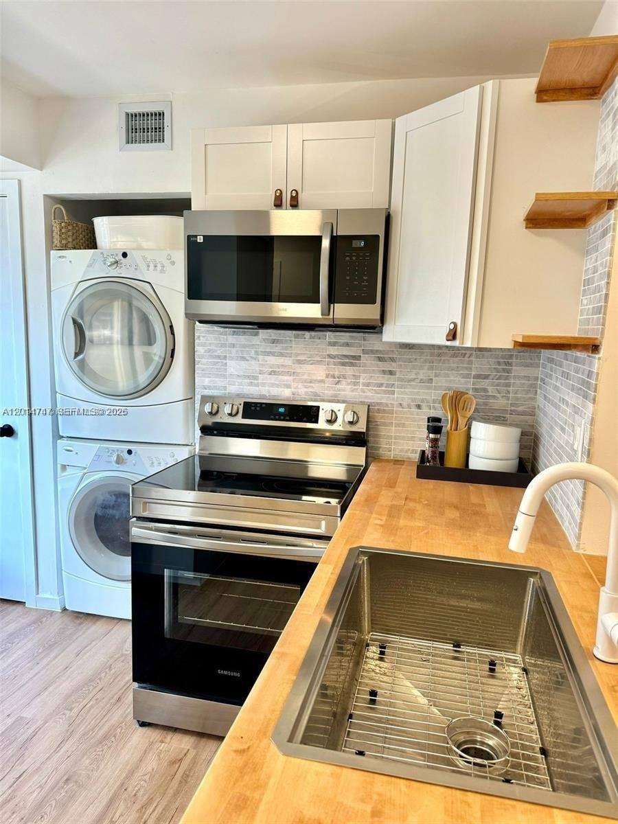 Apartment for rent at 715 Gardens Dr #103, Pompano Beach, FL 33069