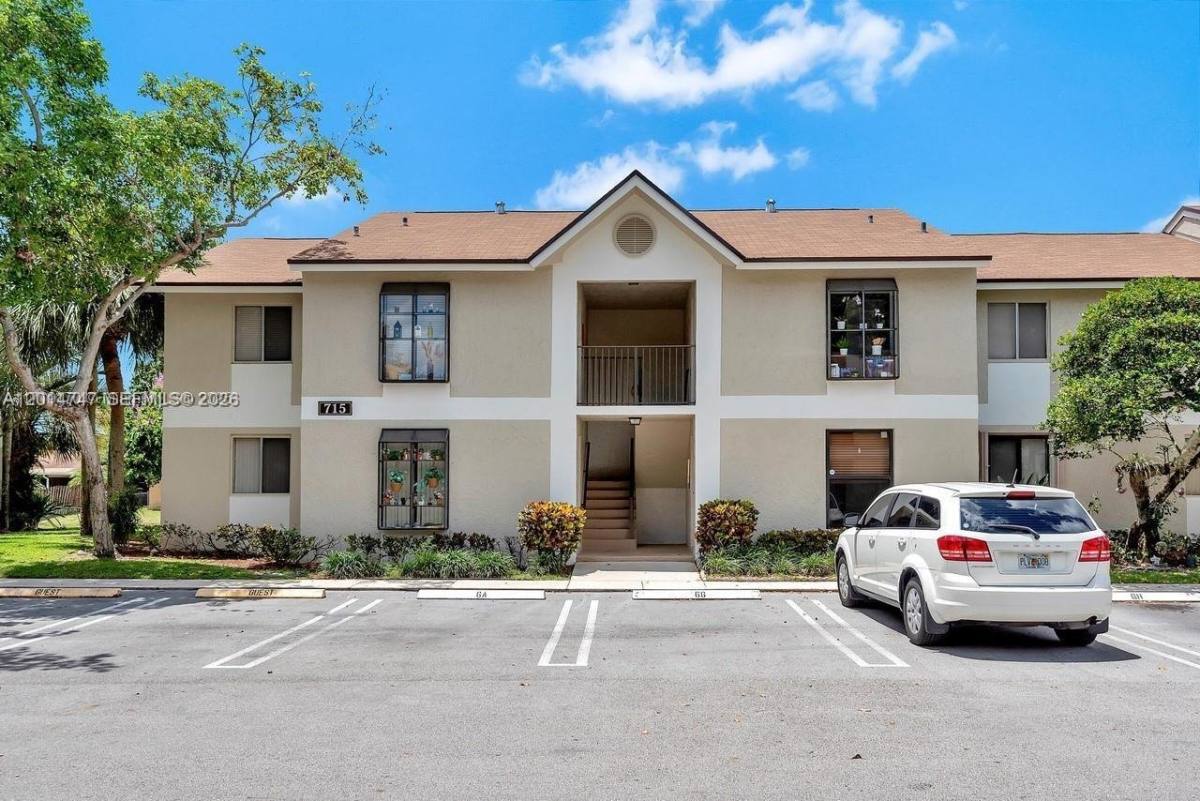 Apartment for rent at 715 Gardens Dr #103, Pompano Beach, FL 33069