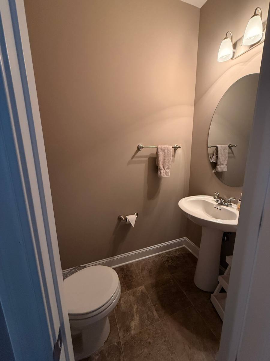 Townhouse for rent at 2410 Galesburg Way, Powell, TN 37849
