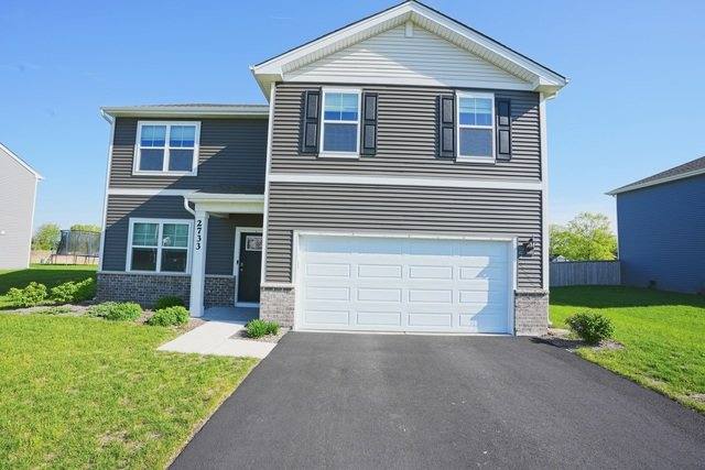 House for rent at 2733 Berrywood Lane, Yorkville, IL 60560