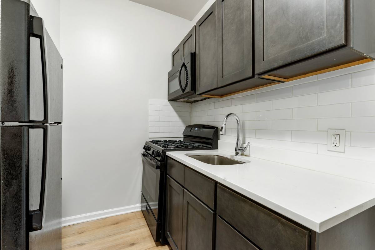 Apartment for rent at 337 Washington St #2, Perth Amboy, NJ 08861