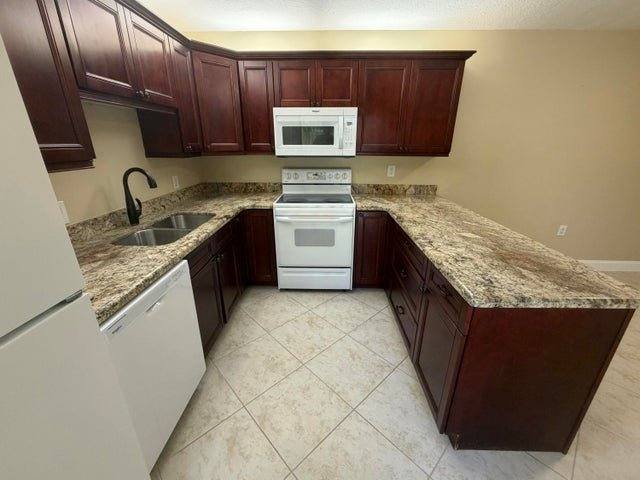 Townhouse for rent at 2407 24th Lane, Palm Beach Gardens, FL 33418