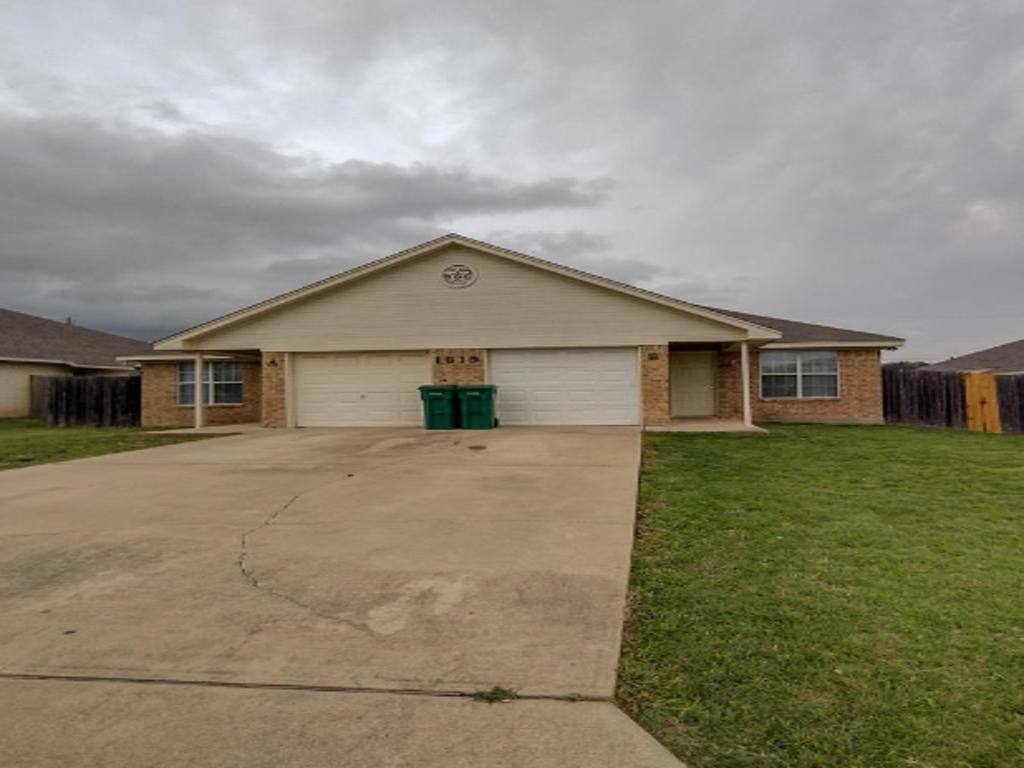 Apartment for rent at 1619 Pima Trail #B, Harker Heights, TX 76548
