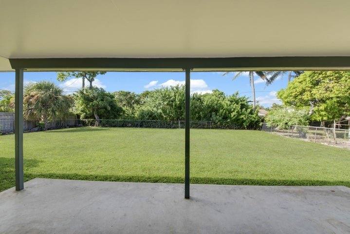 House for rent at 2022 Collier Ave, Lake Worth, FL 33461