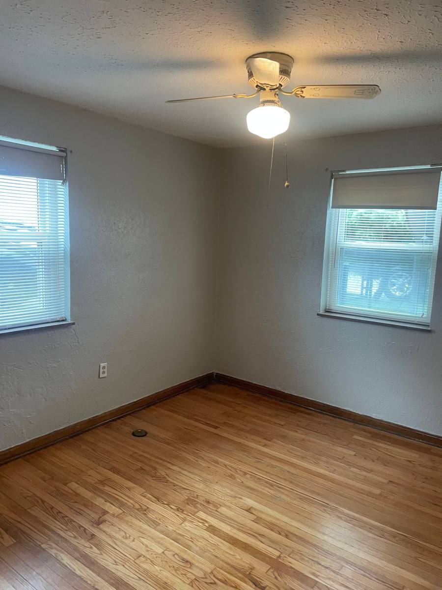 Apartment for rent at 2005 Washington Ave #1, Huntington, WV 25704