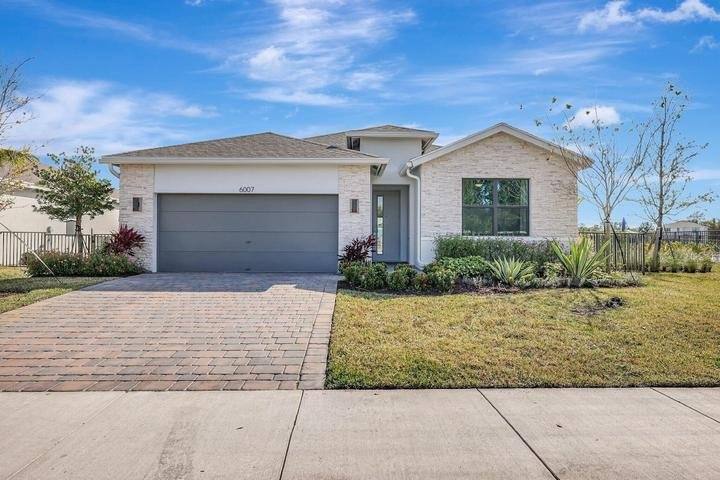 House for rent at 6007 SE Skyblue Circle, Stuart, FL 34997