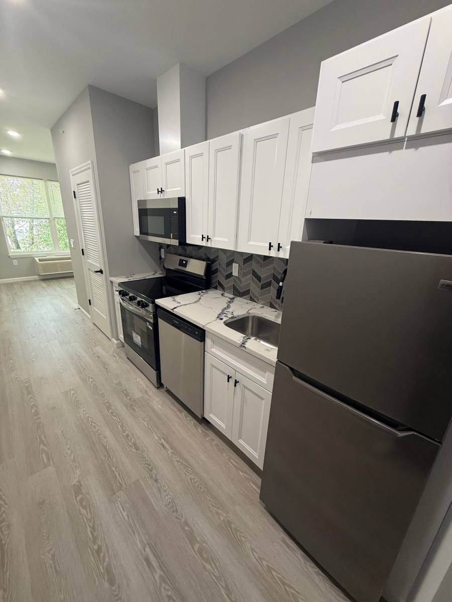 Apartment for rent at 201 Governor St #304, Paterson, NJ 07501