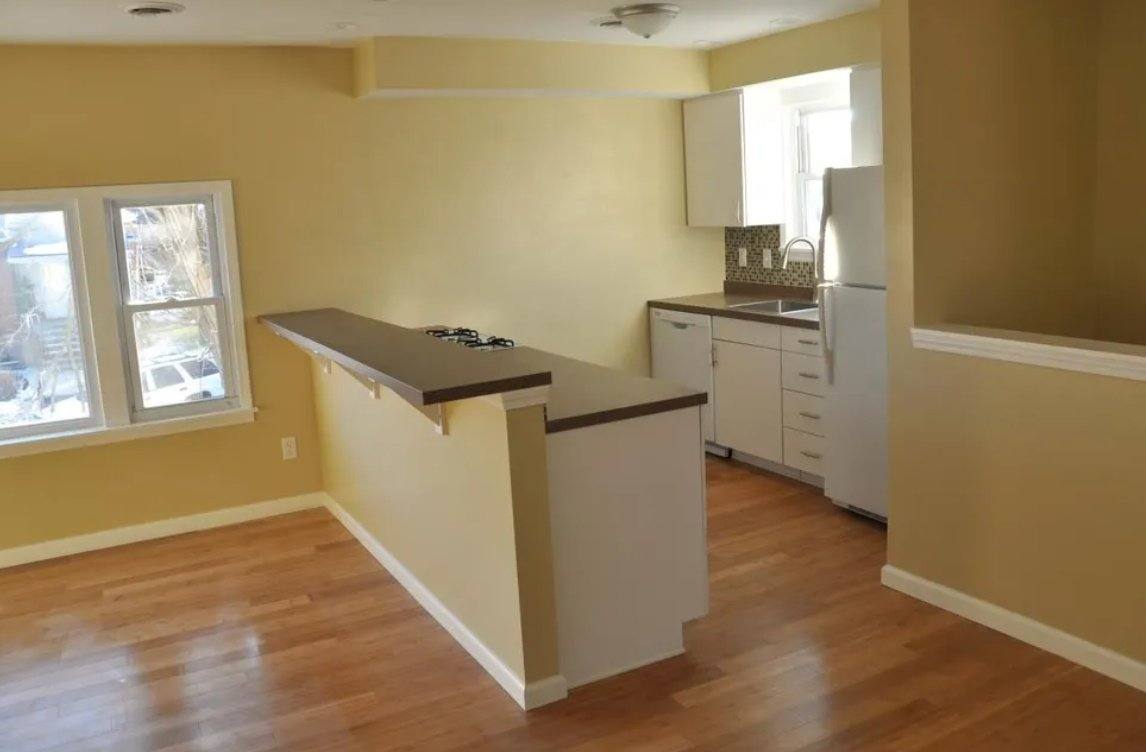 Apartment for rent at 1640 Ellsworth #2, Carnegie, PA 15106