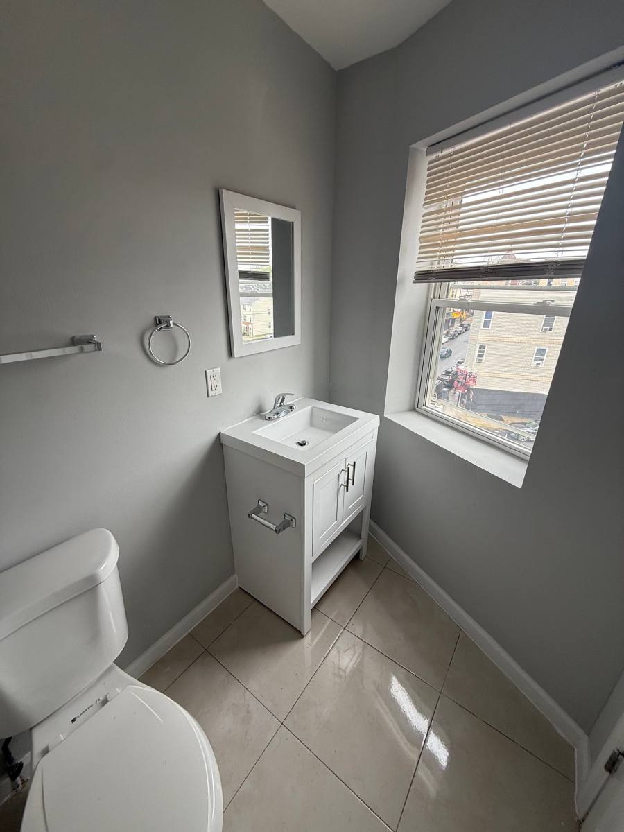 Apartment for rent at 324 Market St #402, Paterson, NJ 07501
