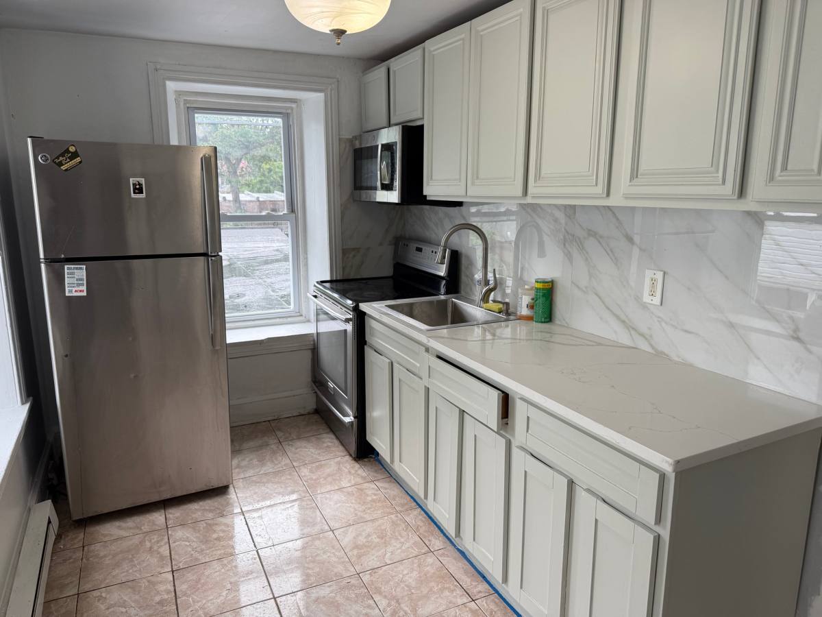 Apartment for rent at 27 E Meehan Ave - 2nd Floor, Philadelphia, PA 19119
