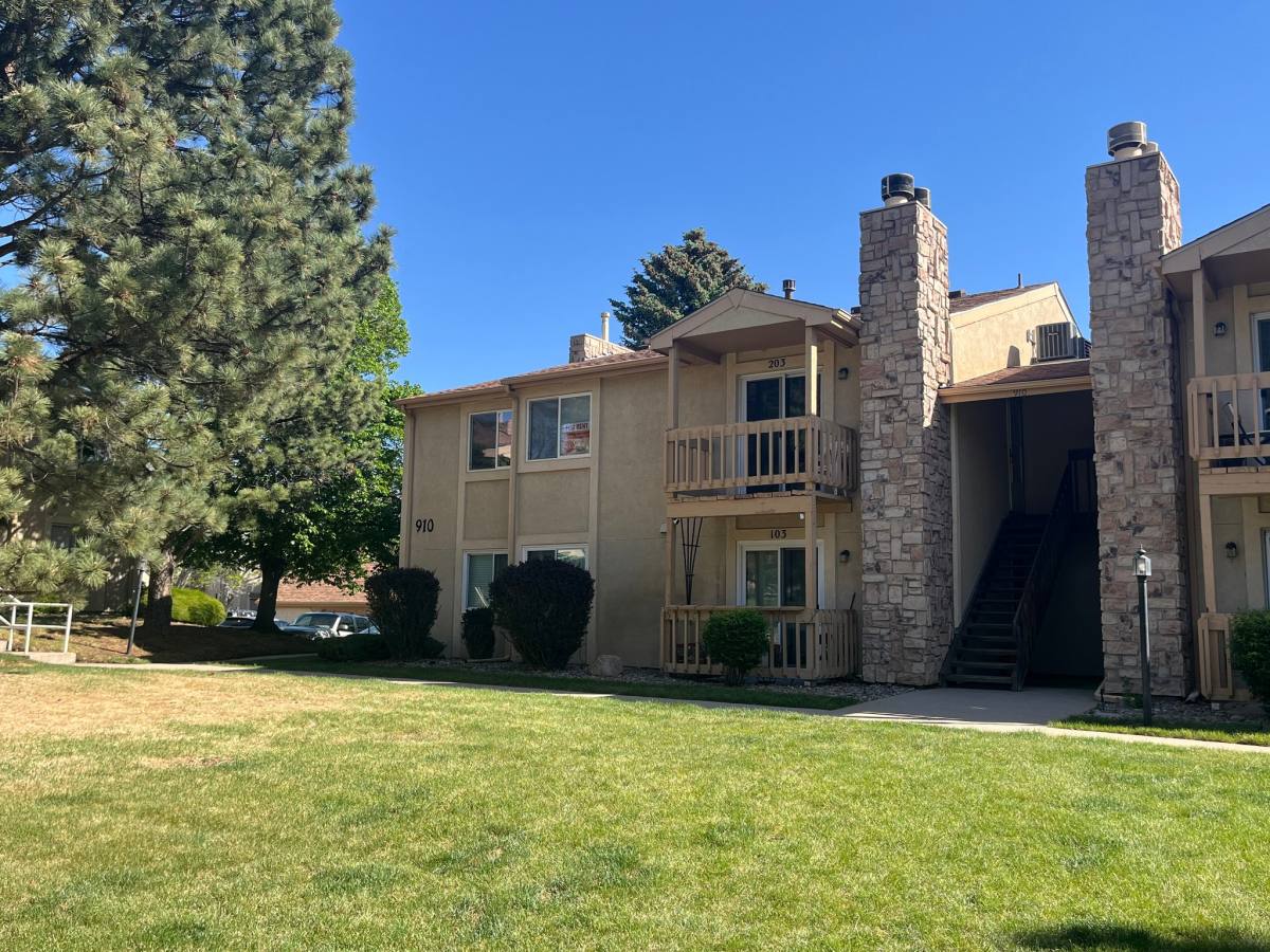 Condo for rent at 910 Tenderfoot Hill Rd #203, Colorado Springs, CO 80906