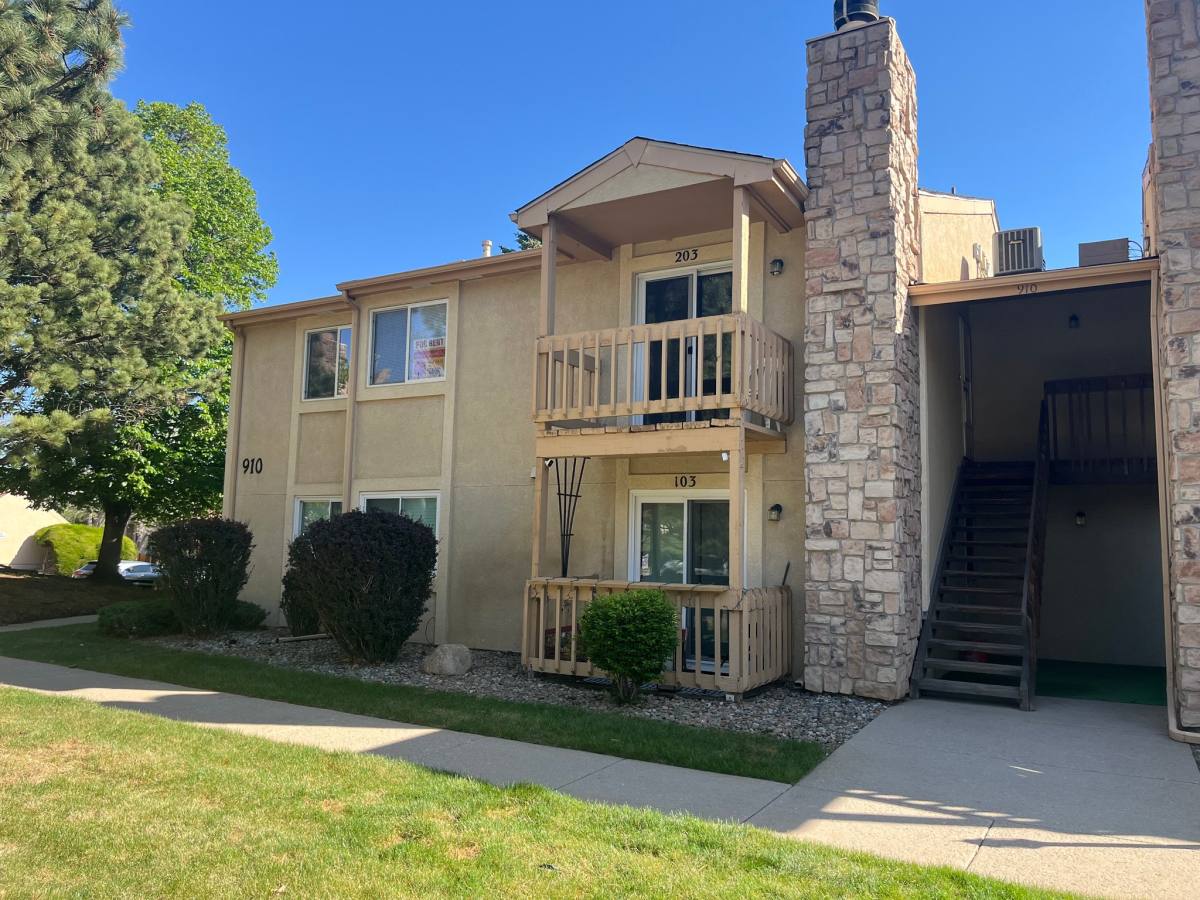 Condo for rent at 910 Tenderfoot Hill Rd #203, Colorado Springs, CO 80906