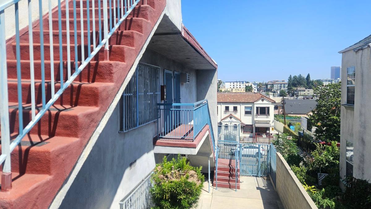 Apartment for rent at 323 N Rampart Blvd #7, Los Angeles, CA 90026