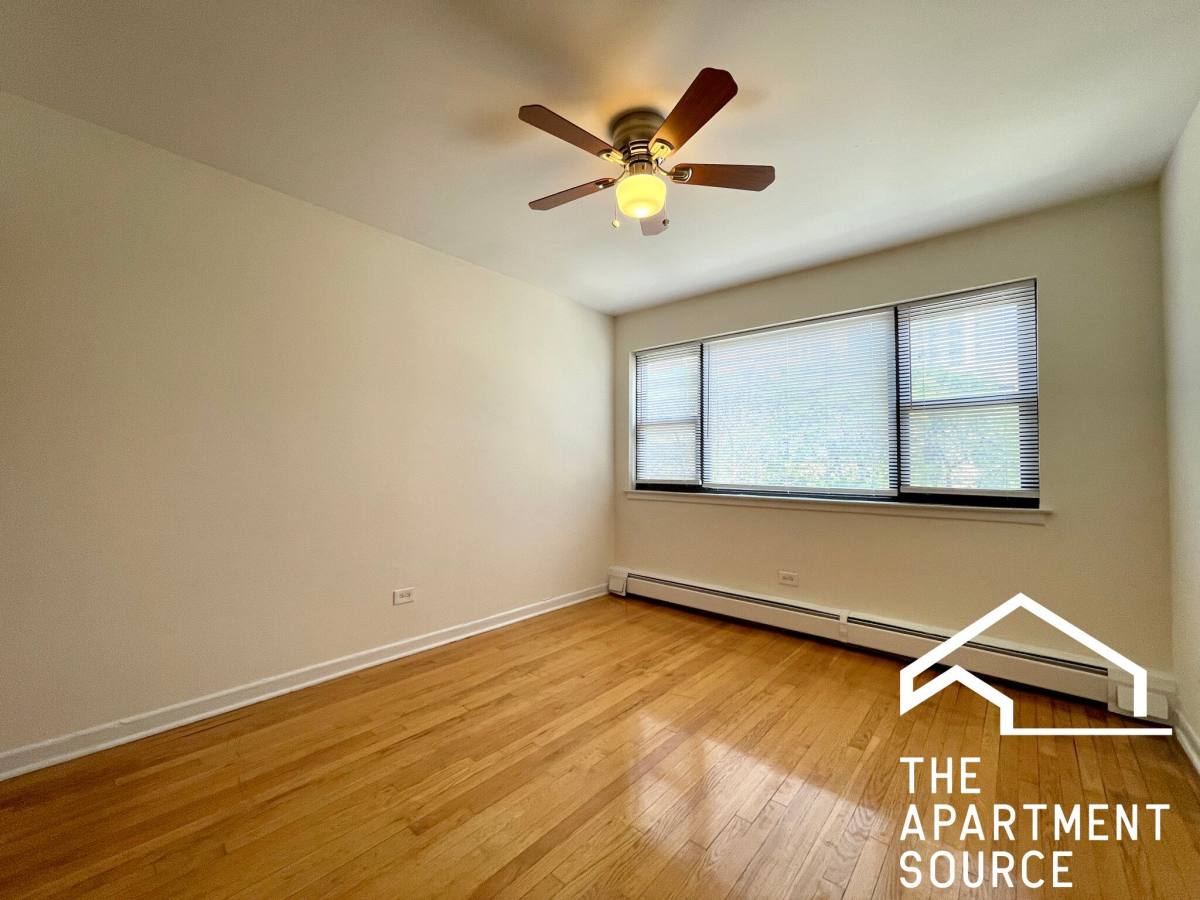 Apartment for rent at 6002 N Kenmore #201, Chicago, IL 60660