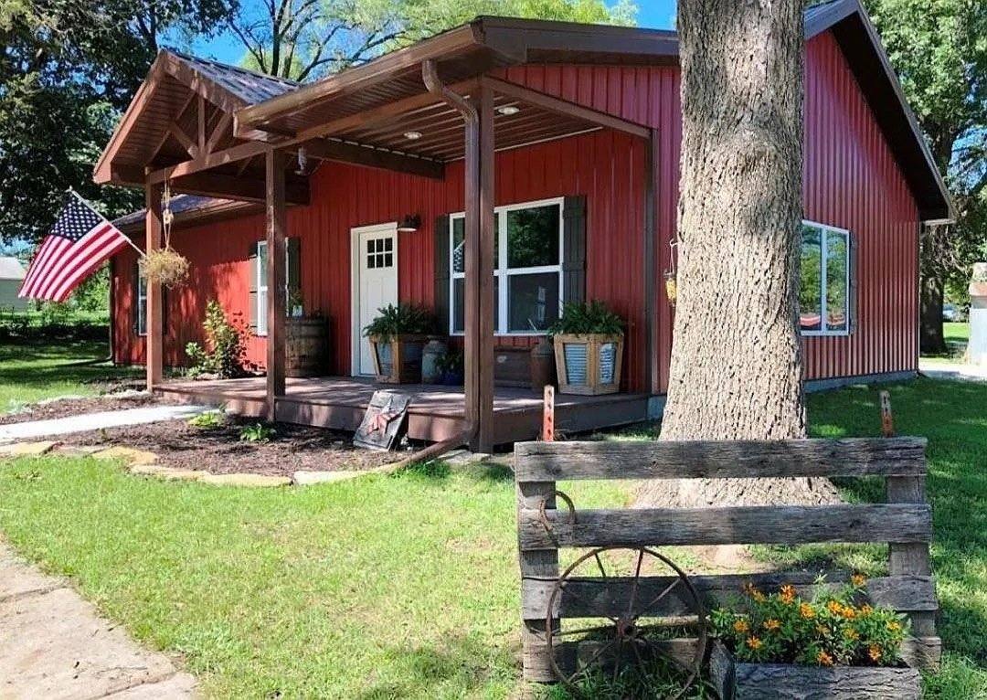 House for rent at 230 Mansur St, Chula, MO 64635