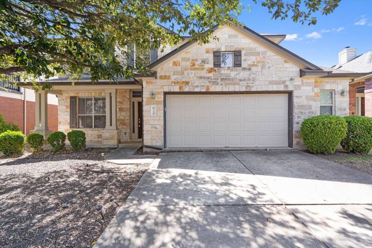 House for rent at 620 Middle Creek Dr, Buda, TX 78610