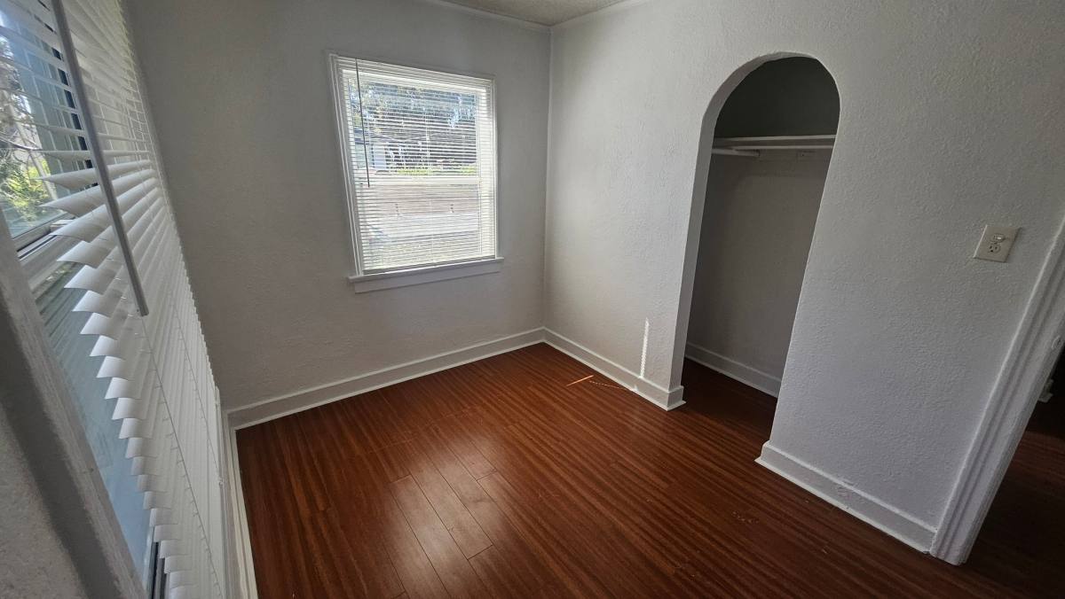 Apartment for rent at 213 N Reno St #213 3-4, Los Angeles, CA 90026