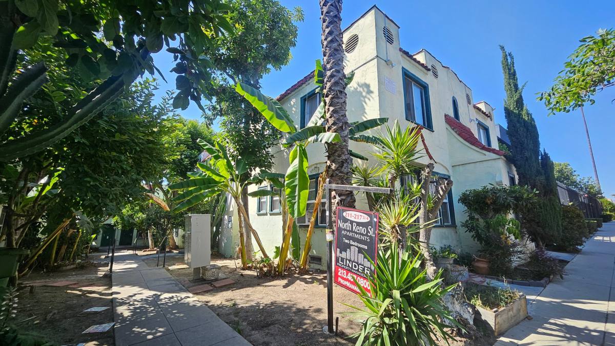 Apartment for rent at 213 N Reno St #213 3-4, Los Angeles, CA 90026