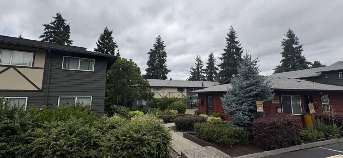 Apartment for rent at 17400 Webster Rd #27, Gladstone, OR 97027