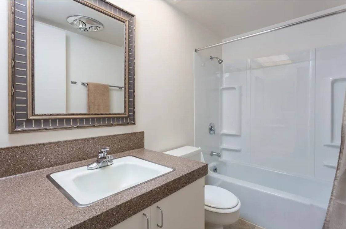 Apartment for rent at 667 McVey Ave #103, Lake Oswego, OR 97034