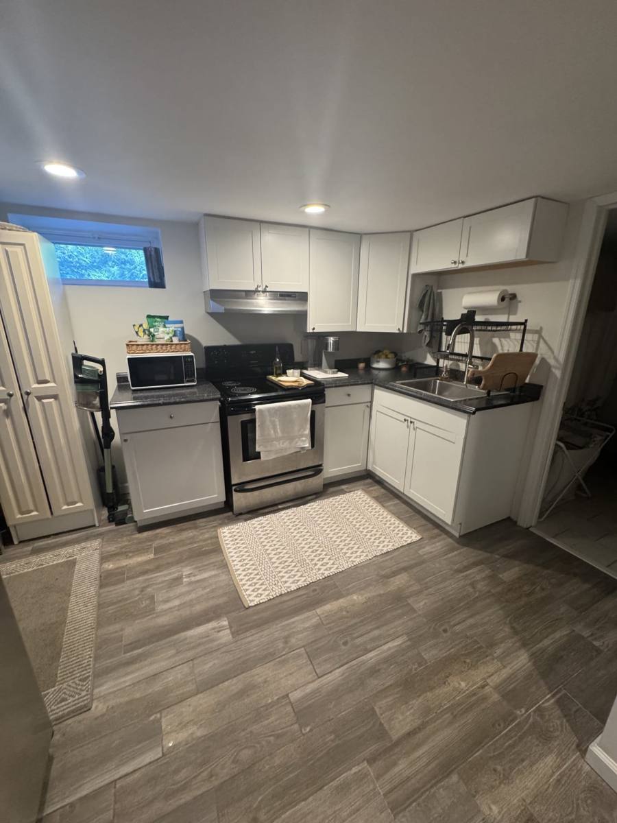 Apartment for rent at 7 Plymouth Ave, Huntington Station, NY 11746