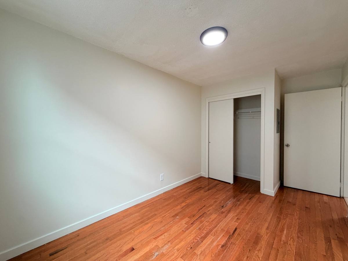 Apartment for rent at 1029 Kelly St #2, Bronx, NY 10459