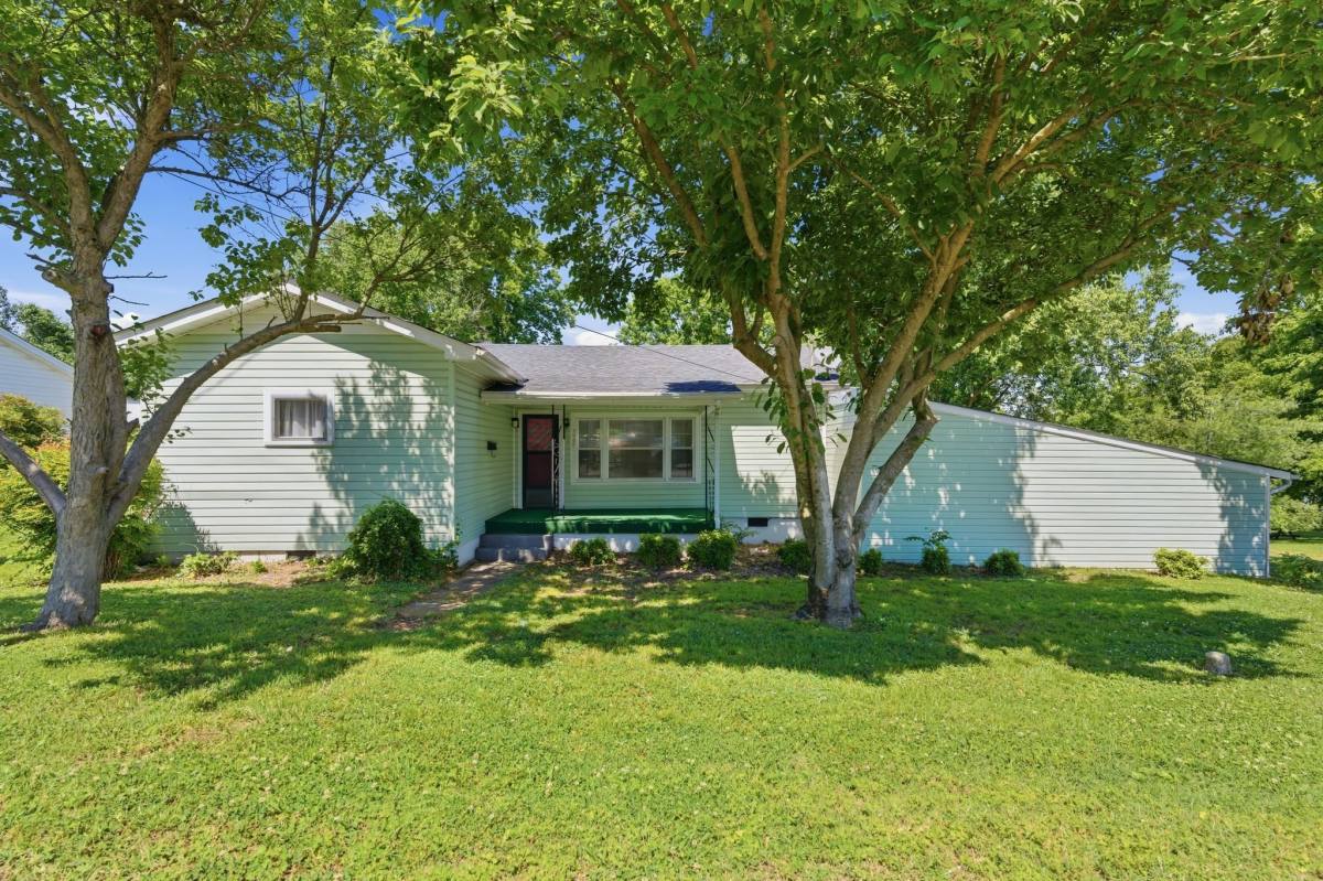 House for rent at 3007 Dabbs Ave, Old Hickory, TN 37138