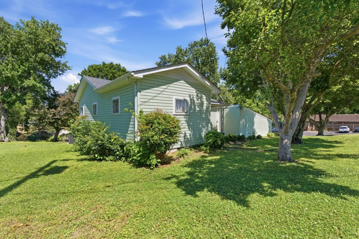 House for rent at 3007 Dabbs Ave, Old Hickory, TN 37138