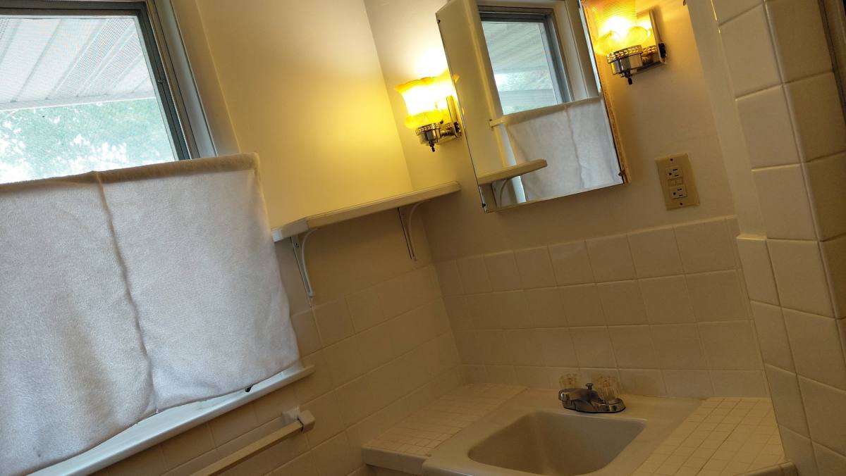 House for rent at 6412 Mendelssohn Lane, Hopkins, MN 55343