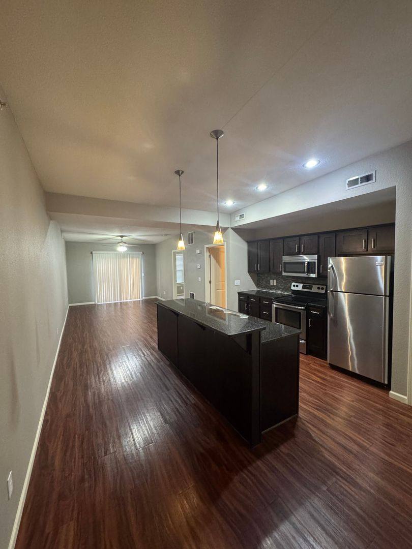 Apartment for rent at 1200 W Walnut St, Springfield, MO 65806