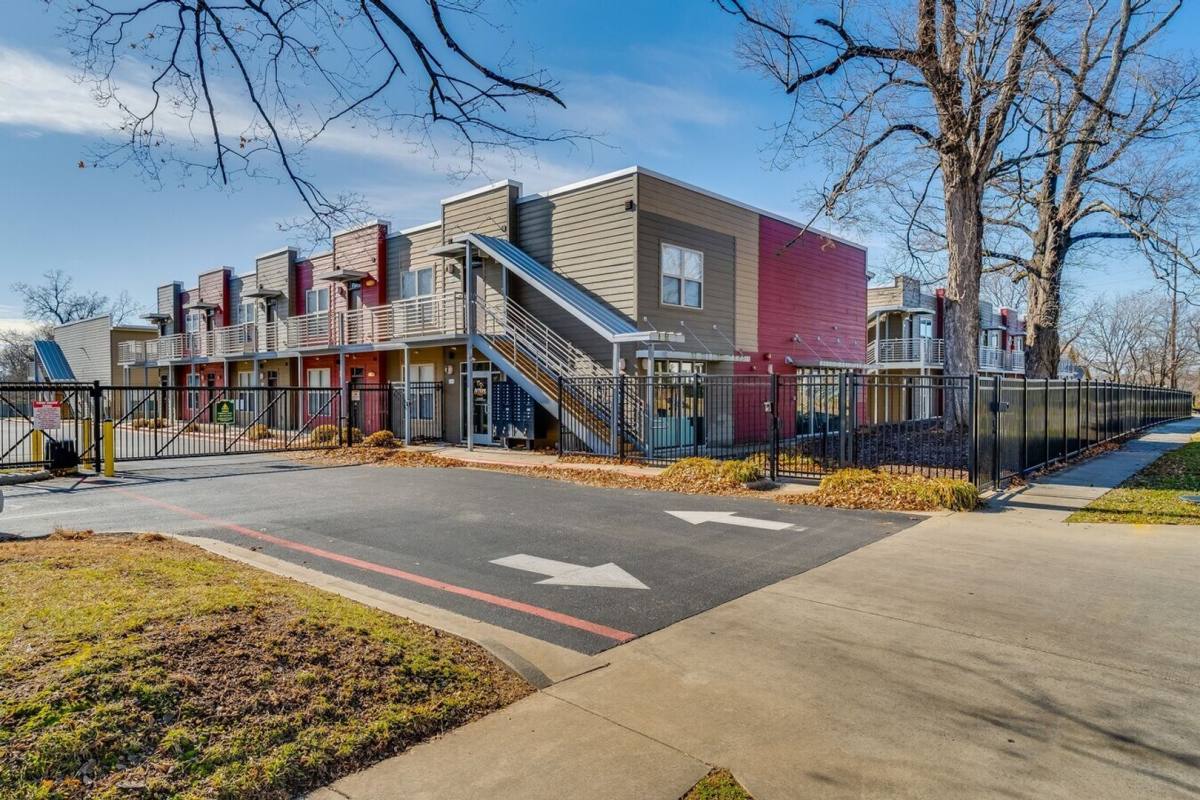 Apartment for rent at 1200 W Walnut St, Springfield, MO 65806