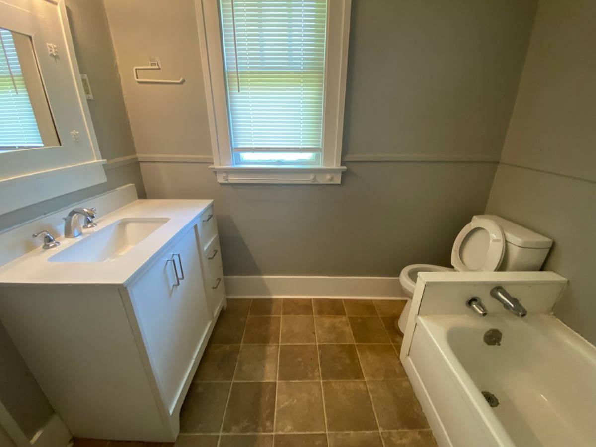 House for rent at 811 S Sprigg, Cape Girardeau, MO 63701