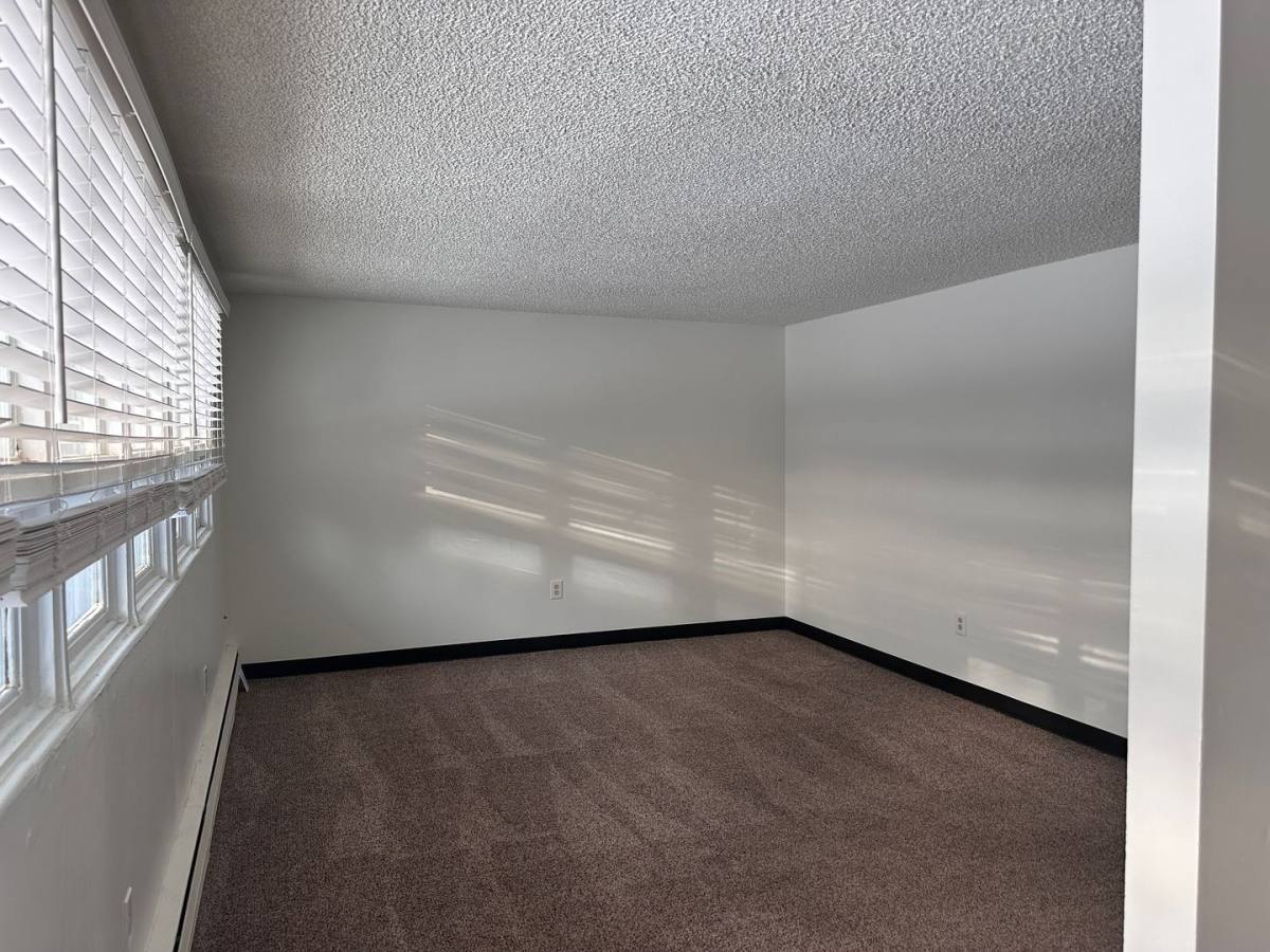Apartment for rent at 434 Eureka St, Fairbanks, AK 99701