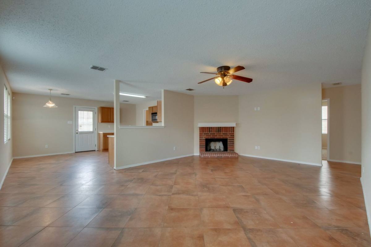House for rent at 3833 Foxhound Lane, Fort Worth, TX 76123
