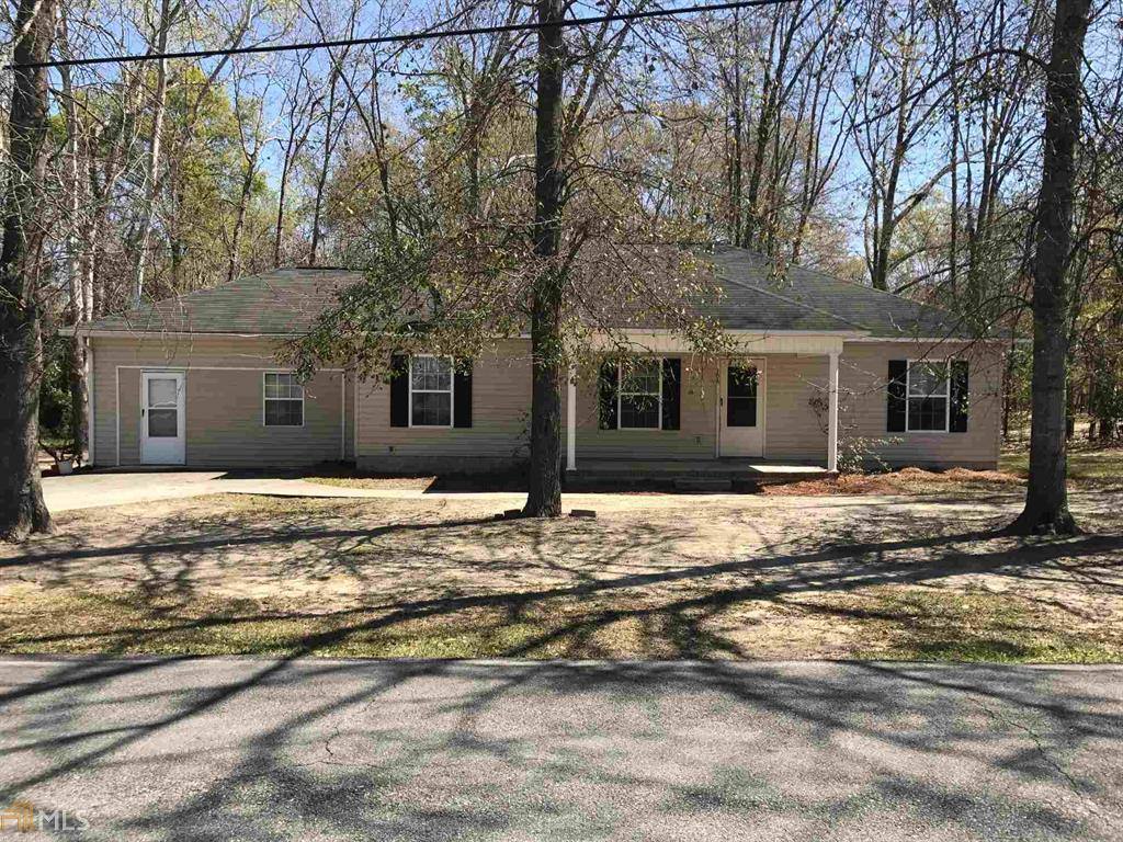 Apartment for rent at 104 Harden Rd, Statesboro, GA 30458